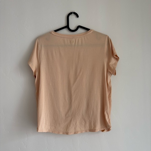 Lululemon Pleats and Thank You Short Sleeve in Ivory Peach
Size 6 - Picture 8 of 9